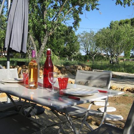 Maison 2/4pers : jardin piscine. LES AMANDIERS Lorgues Extérieur photo